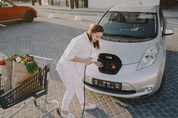 EV roadside assistance services in 2025  RH Recovery team