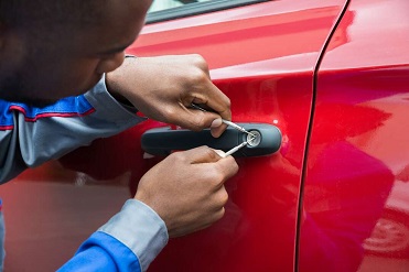 Keys Locked in Car Assistance