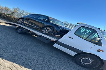 Professional Vehicle Towing